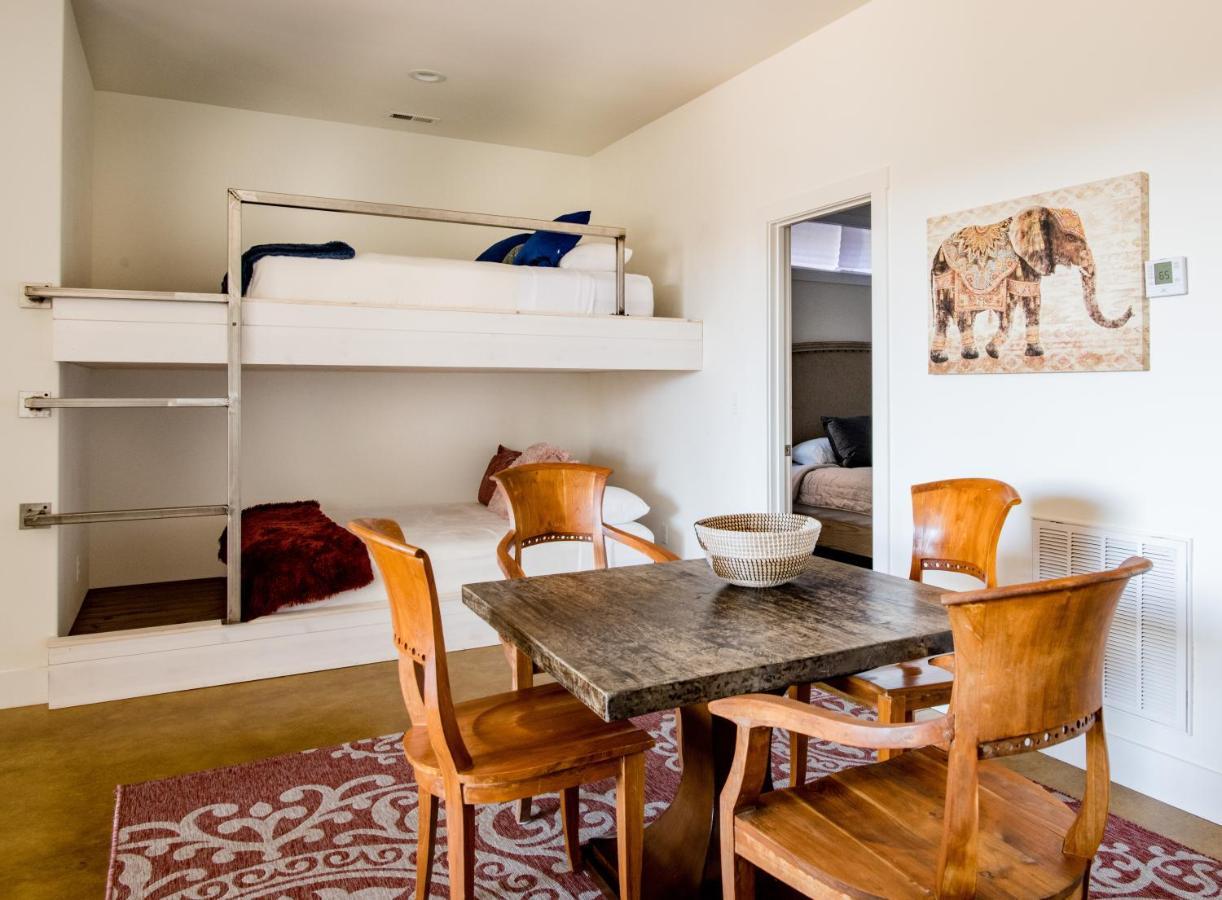 애쉬빌 Upstream Penthouse 빌라 외부 사진